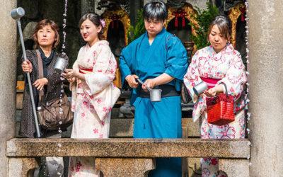 Arigatou gozaimasu versus arigatou gozaimashita : Expressing thank you in Japanese